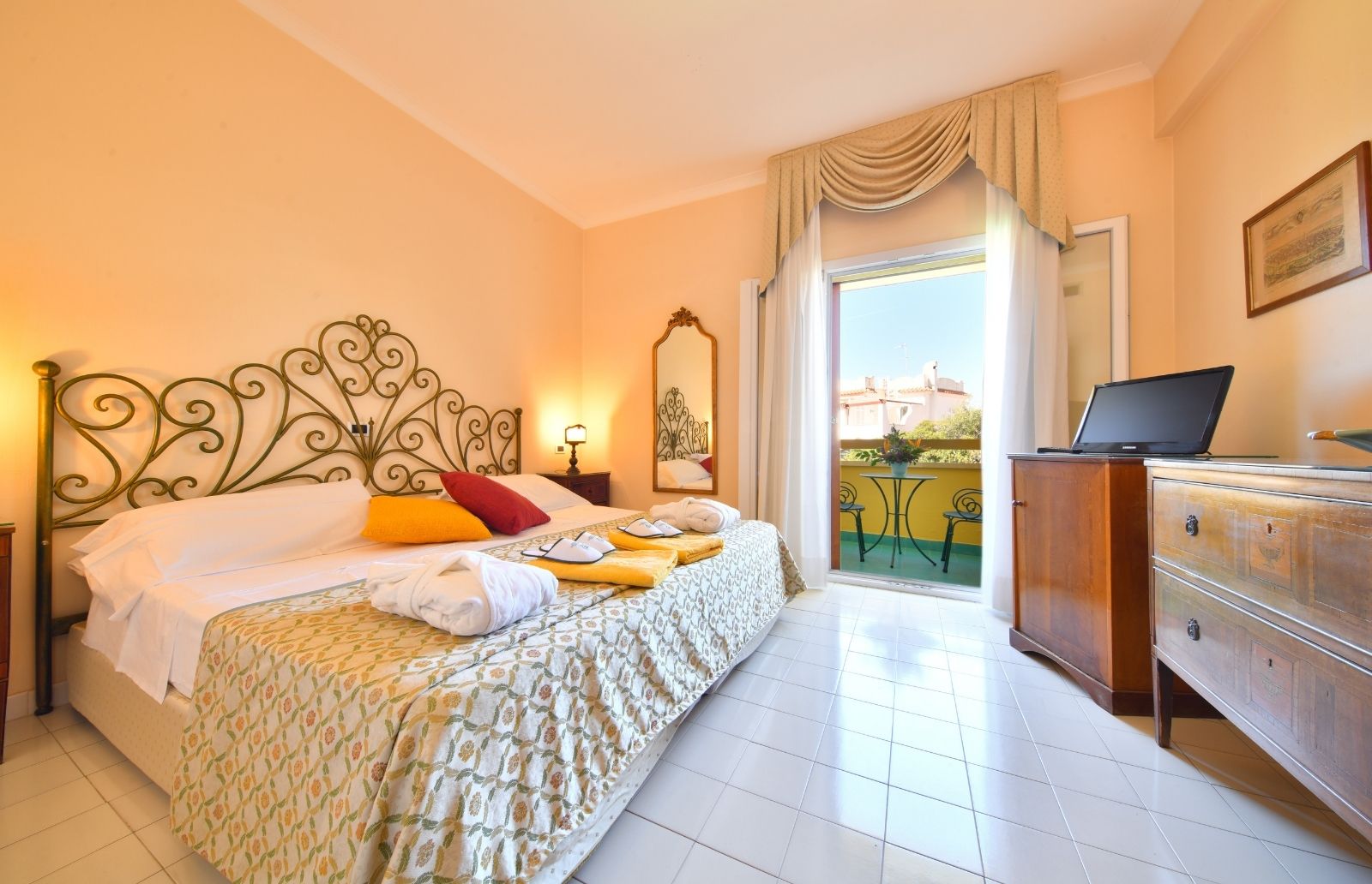 Inizio Ottobre Ischia Hotel Augusto 5 Stelle